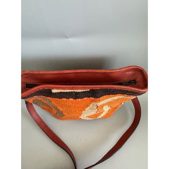 Hand Made Turkish Kilim Arts Crossbody Purse Tapestry Wool Leather Strap Boho - Picture 2 of 11